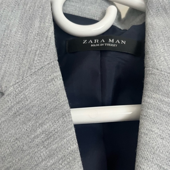 Zara Man Grey Blazer - Picture 2 of 5